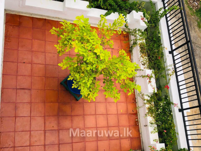 Super Luxury Brand New 4 Storey House For Sale In Athurugiriya